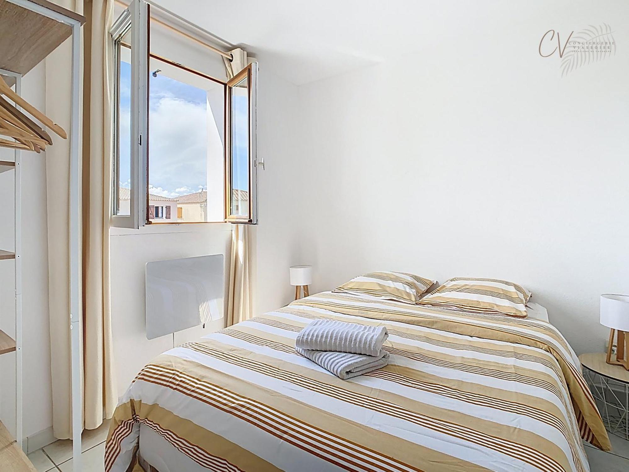 Maison bord de mer en résidence avec piscine Vias Extérieur photo