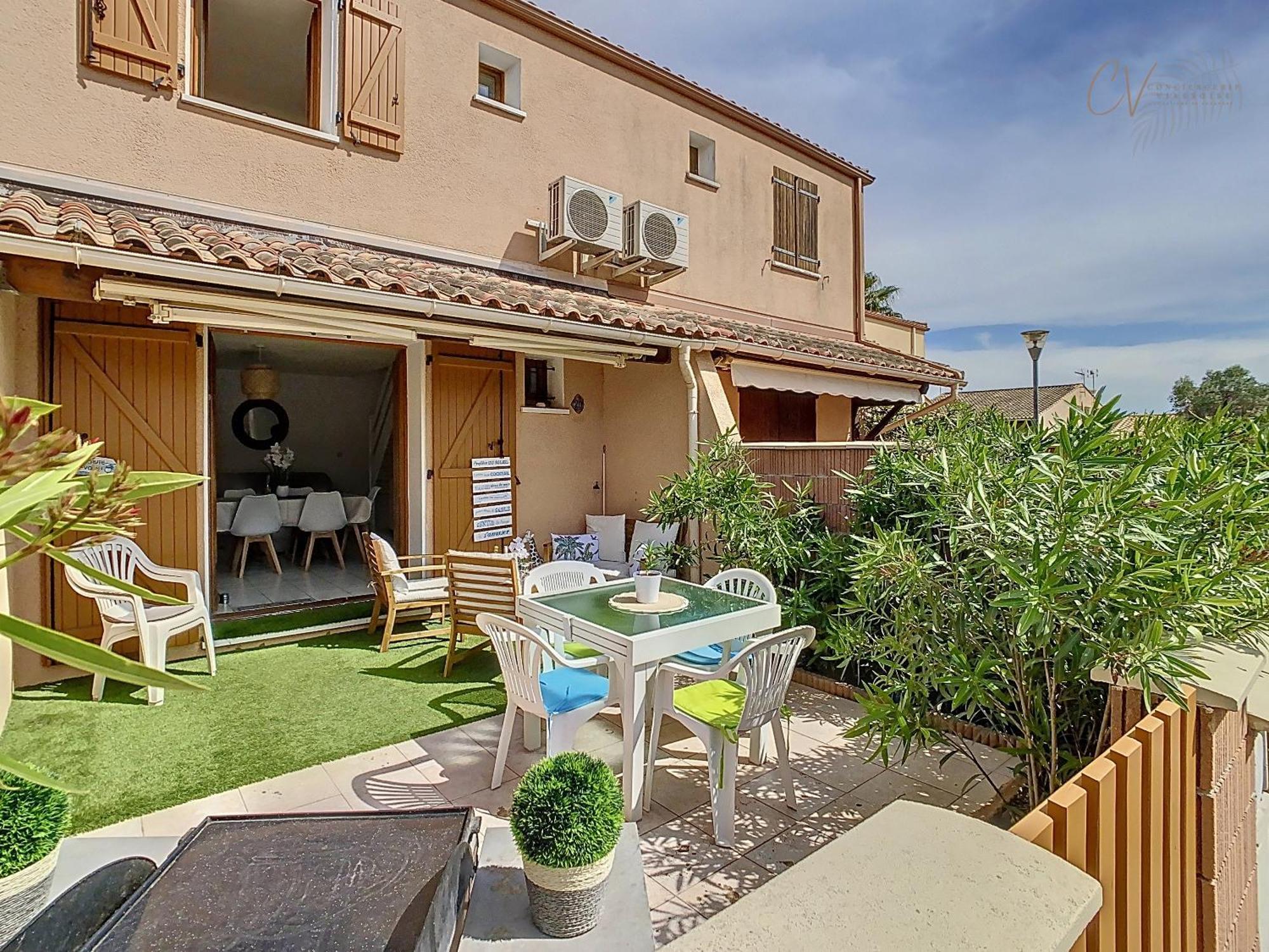 Maison bord de mer en résidence avec piscine Vias Extérieur photo